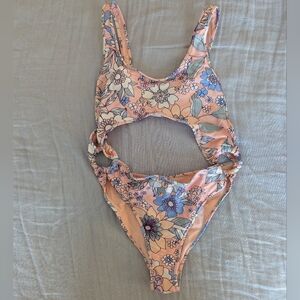Triangl Sophia Pink And Purple Flowers One Piece Swimsuit Size Small